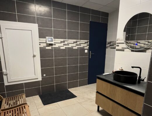 Flottaison en cabine d’isolation sensorielle